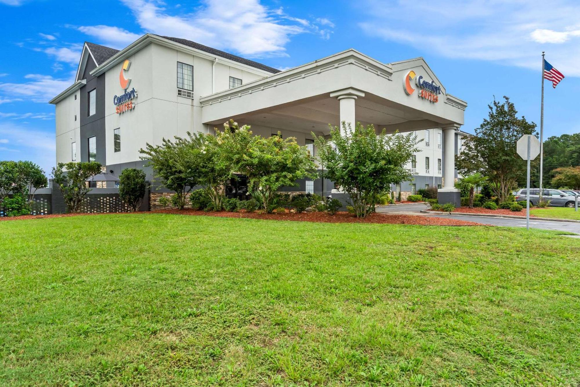 ג'קסונוויל Comfort Suites Near Camp Lejeune מראה חיצוני תמונה