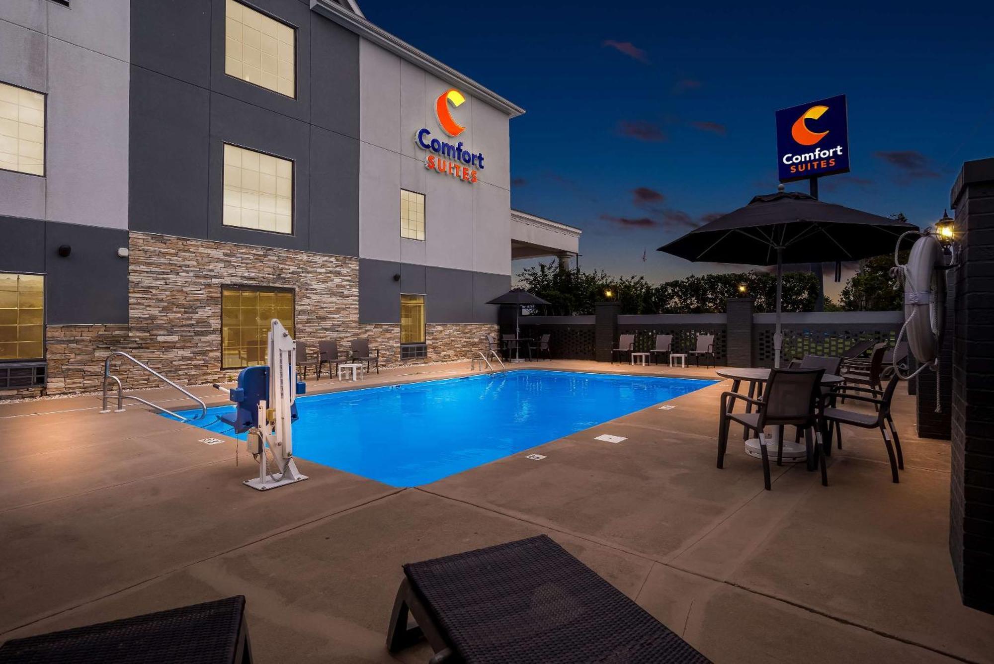 ג'קסונוויל Comfort Suites Near Camp Lejeune מראה חיצוני תמונה
